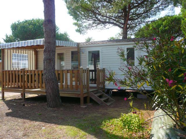 Camping Le Suroit Le Bois-Plage-en-Ré Екстериор снимка